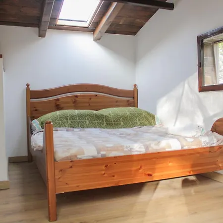 Oak Tree Ranch * Lagaro