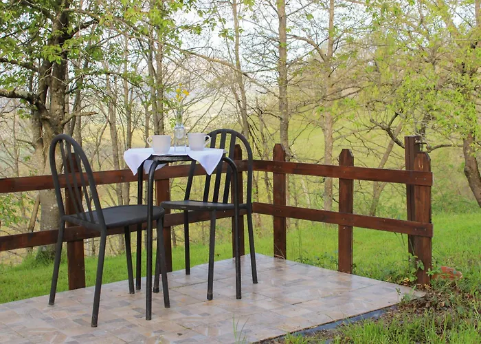 Oak Tree Ranch * Lagaro